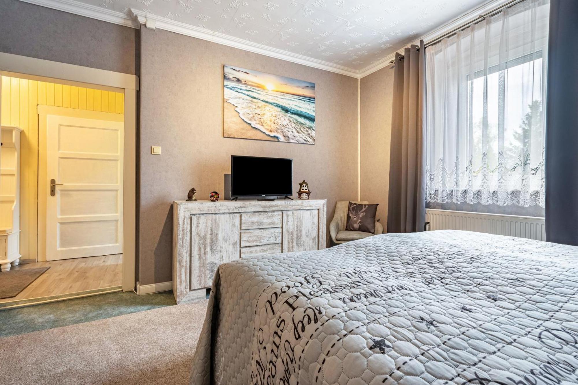 Appartement Urlaub Mit Hund à Neupetershain Extérieur photo